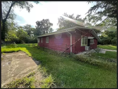 709 E 48th Pl, Gary, IN 46409 photo 4