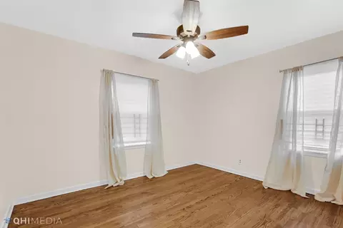 1059 E 35th Pl, Gary, IN 46409 photo 5