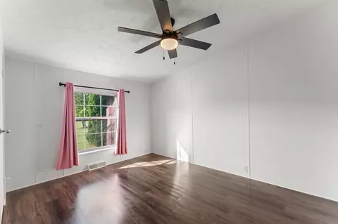 2133 E 500, La Porte, IN 46350 photo 14