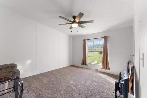 2133 E 500, La Porte, IN 46350 photo 13