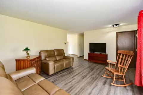 9020 Bryan St, Crown Point, IN 46307 photo 3