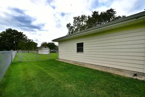 9020 Bryan St, Crown Point, IN 46307 photo 23
