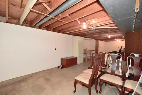 9020 Bryan St, Crown Point, IN 46307 photo 22
