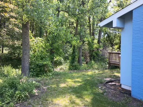 7745 Locust, Gary, IN 46403 photo 11