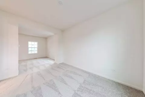 11140 Michigan Pl, Crown Point, IN 46307 photo 3
