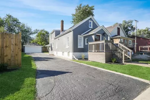 1132 Wilson St, Gary, IN 46404 photo 2