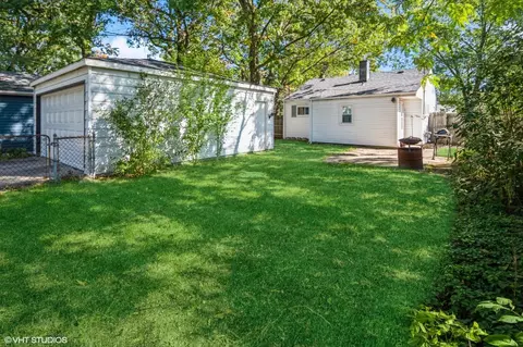 3192 Sobieski St, New Chicago, IN 46342 photo 13