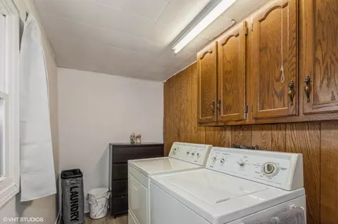 3192 Sobieski St, New Chicago, IN 46342 photo 11