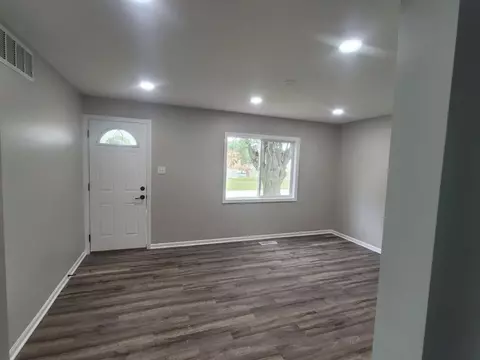 1364 Noble St, Gary, IN 46404 photo 6