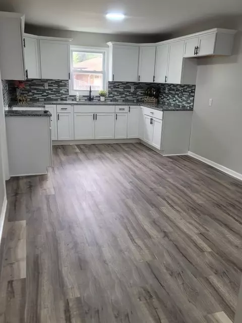 1364 Noble St, Gary, IN 46404 photo 3