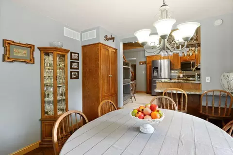 222 N Colfax St, Griffith, IN 46319 photo 7