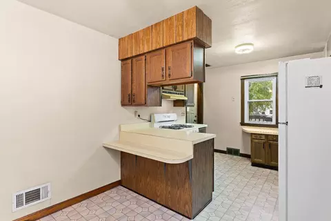 515 N Main St, Hebron, IN 46341 photo 10