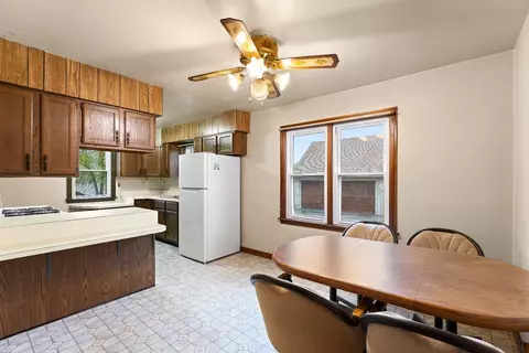 515 N Main St, Hebron, IN 46341 photo 11