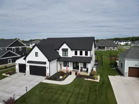 9601 Fescue Dr, Saint John, IN 46373 photo 1