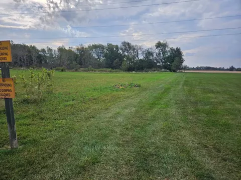 40 W Nowak Rd, La Porte, IN 46350