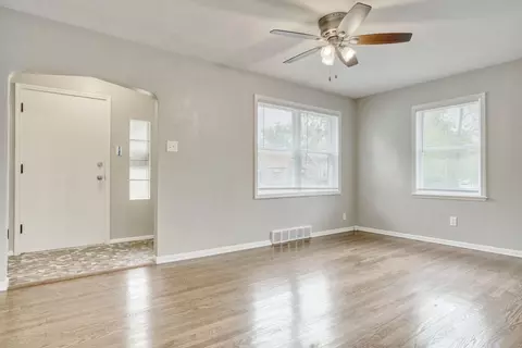 941 E 45th Ave, Gary, IN 46409 photo 2