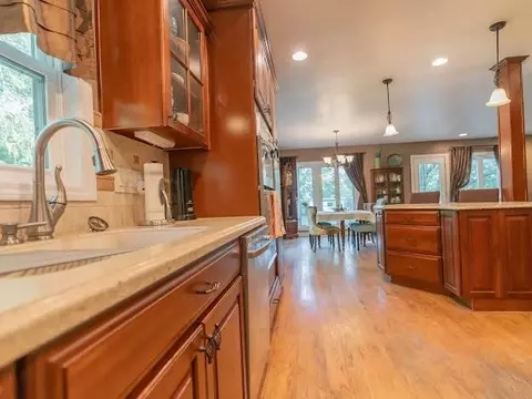 749 N 200, Valparaiso, IN 46383 photo 6