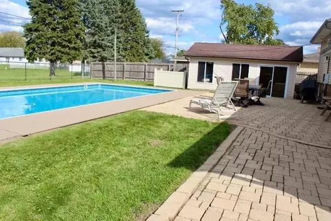 141 Carnation St, Dyer, IN 46311 photo 19