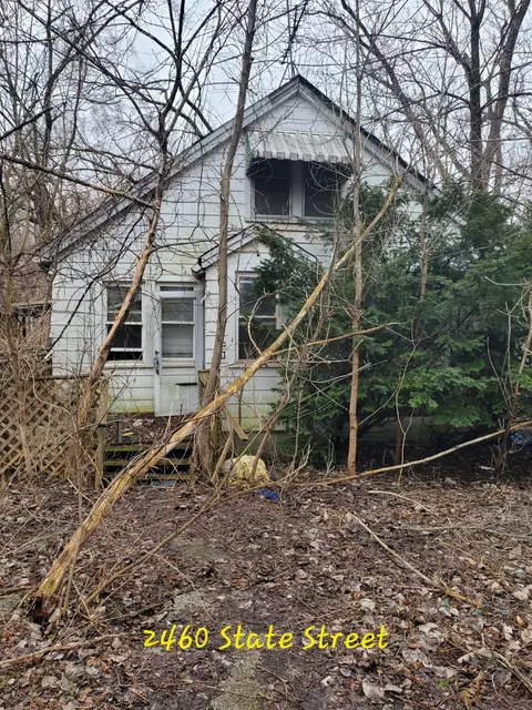 2460 State St, Gary, IN 46405 photo 1