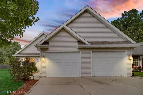 351 S Boo Rd # -D, Burns Harbor, IN 46304 photo 2