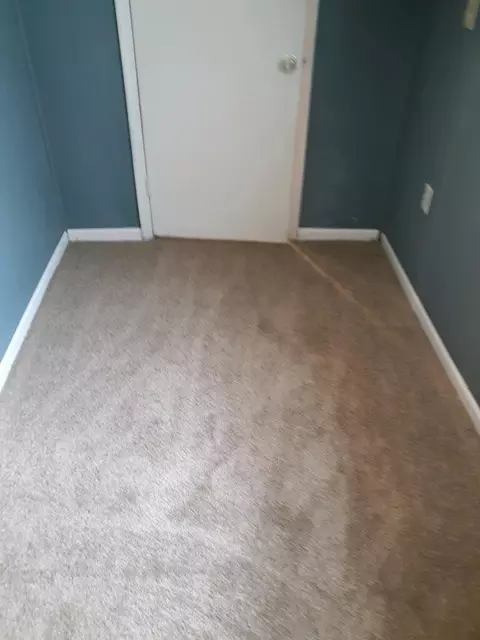 438 Tyler St, Gary, IN 46402 photo 9
