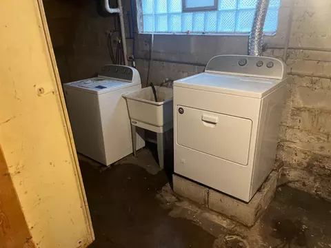 438 Tyler St, Gary, IN 46402 photo 16