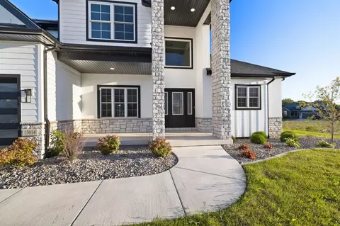 13014 Waterleaf Dr, Saint John, IN 46373 photo 4