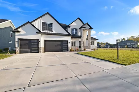 13014 Waterleaf Dr, Saint John, IN 46373 photo 3
