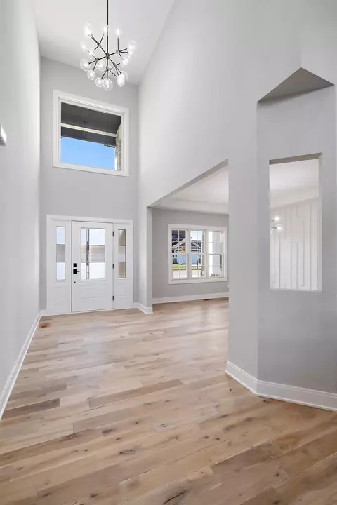 13014 Waterleaf Dr, Saint John, IN 46373 photo 8