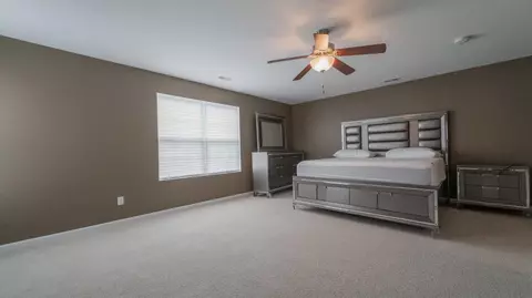 1250 Sawgrass Dr, Griffith, IN 46319 photo 12