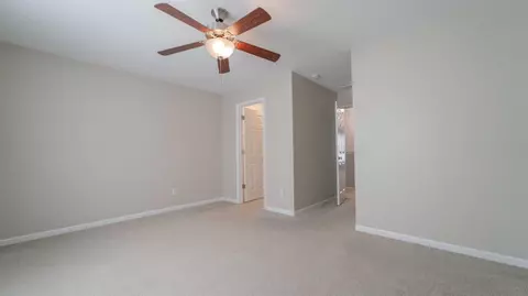 1250 Sawgrass Dr, Griffith, IN 46319 photo 14