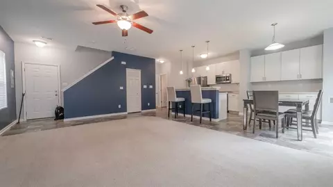 1250 Sawgrass Dr, Griffith, IN 46319 photo 3