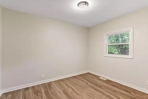 3936 W 45th Ave, Gary, IN 46408 photo 9