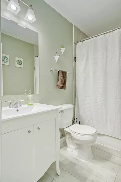 7940 Tapper Ave, Munster, IN 46321 photo 10