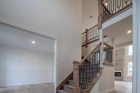 Entry Way - 9510 Tall Grass Trl, Saint John, IN 46373 photo 2 of 8