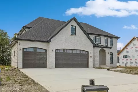 Exterior - 9510 Tall Grass Trl, Saint John, IN 46373 photo 3 of 9