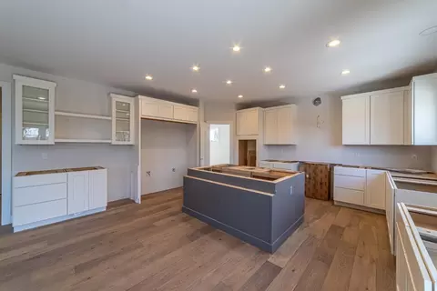 Kitchen - 9510 Tall Grass Trl, Saint John, IN 46373 photo 1 of 5