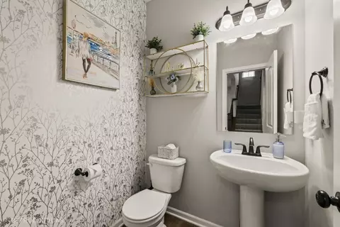 8801 Marquette St, Saint John, IN 46373 photo 12