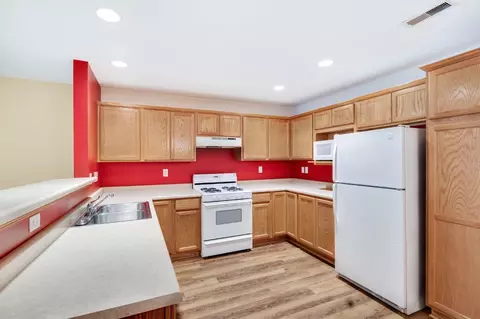 963 Oak Dr, Crown Point, IN 46307 photo 8