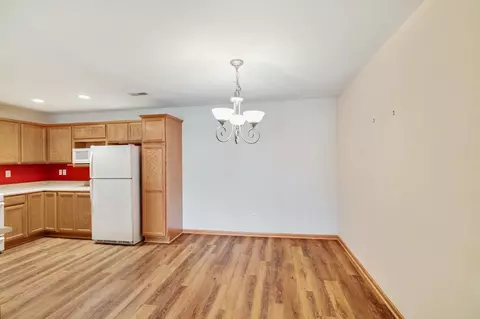 963 Oak Dr, Crown Point, IN 46307 photo 7