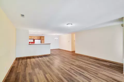 963 Oak Dr, Crown Point, IN 46307 photo 5