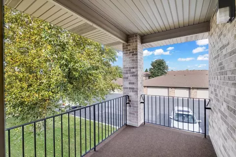 963 Oak Dr, Crown Point, IN 46307 photo 16