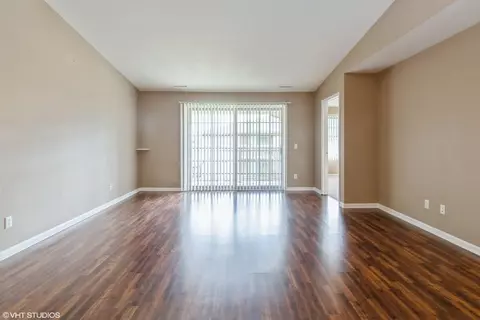 9835 Wildwood Cir #2D, Munster, IN 46321 photo 4