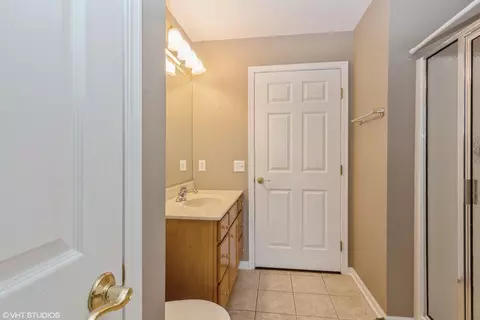 9835 Wildwood Cir #2D, Munster, IN 46321 photo 12