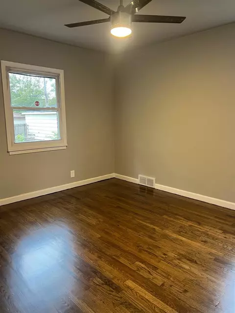 312 Taney St, Gary, IN 46404 photo 13