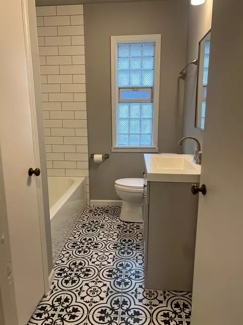 312 Taney St, Gary, IN 46404 photo 5