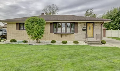 1012 N Jay St, Griffith, IN 46319 photo 1
