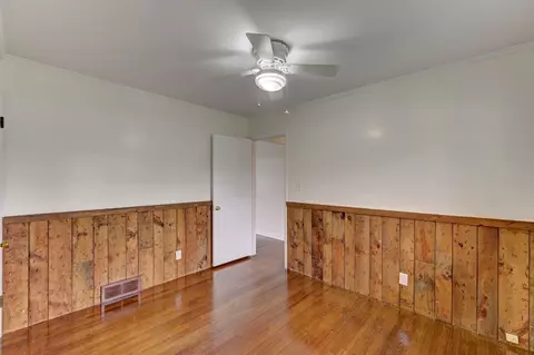 1012 N Jay St, Griffith, IN 46319 photo 8