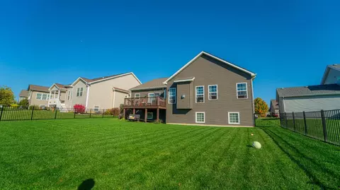 116 Trillium Ln, Valparaiso, IN 46385 photo 41