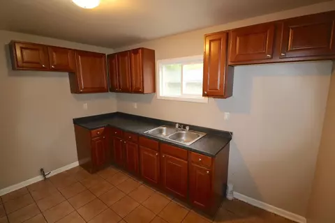 4001 Kentucky St, Gary, IN 46409 photo 3